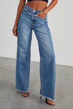 Load image into Gallery viewer, Haidi Wide Leg Jeans - Medium Wash
