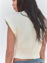 Load image into Gallery viewer, Heather Me Gray Cable Knit Sweater
